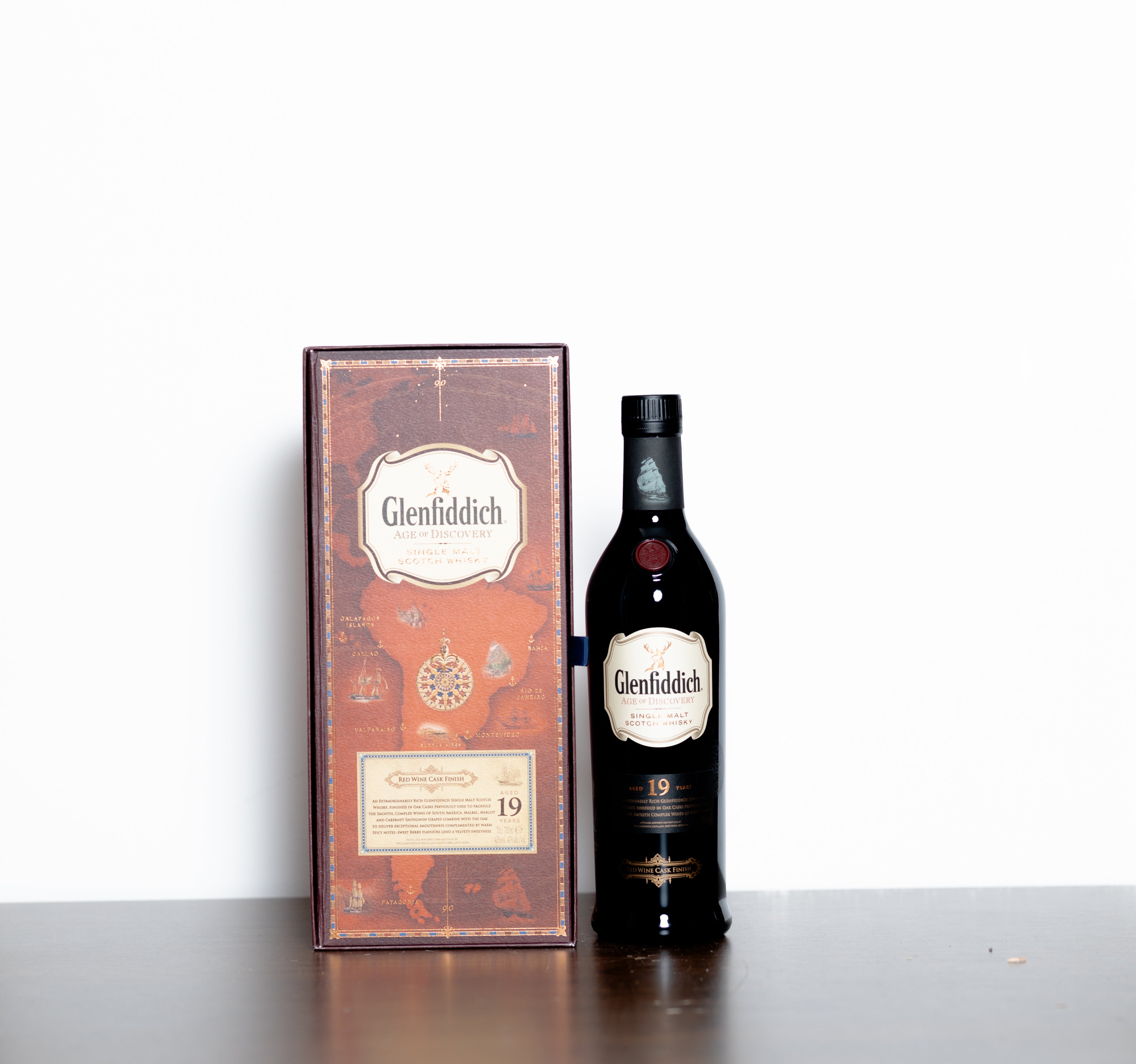 Glenfiddich Age of Discovery 19年 Glenfiddich Age of Discovery 19 Year Old Red Wine Cask – Whiskys.co.uk