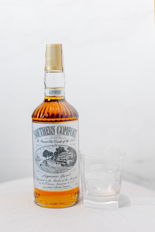 Southern Comfort - 1990s (43%, 70cl) With round bottom glass