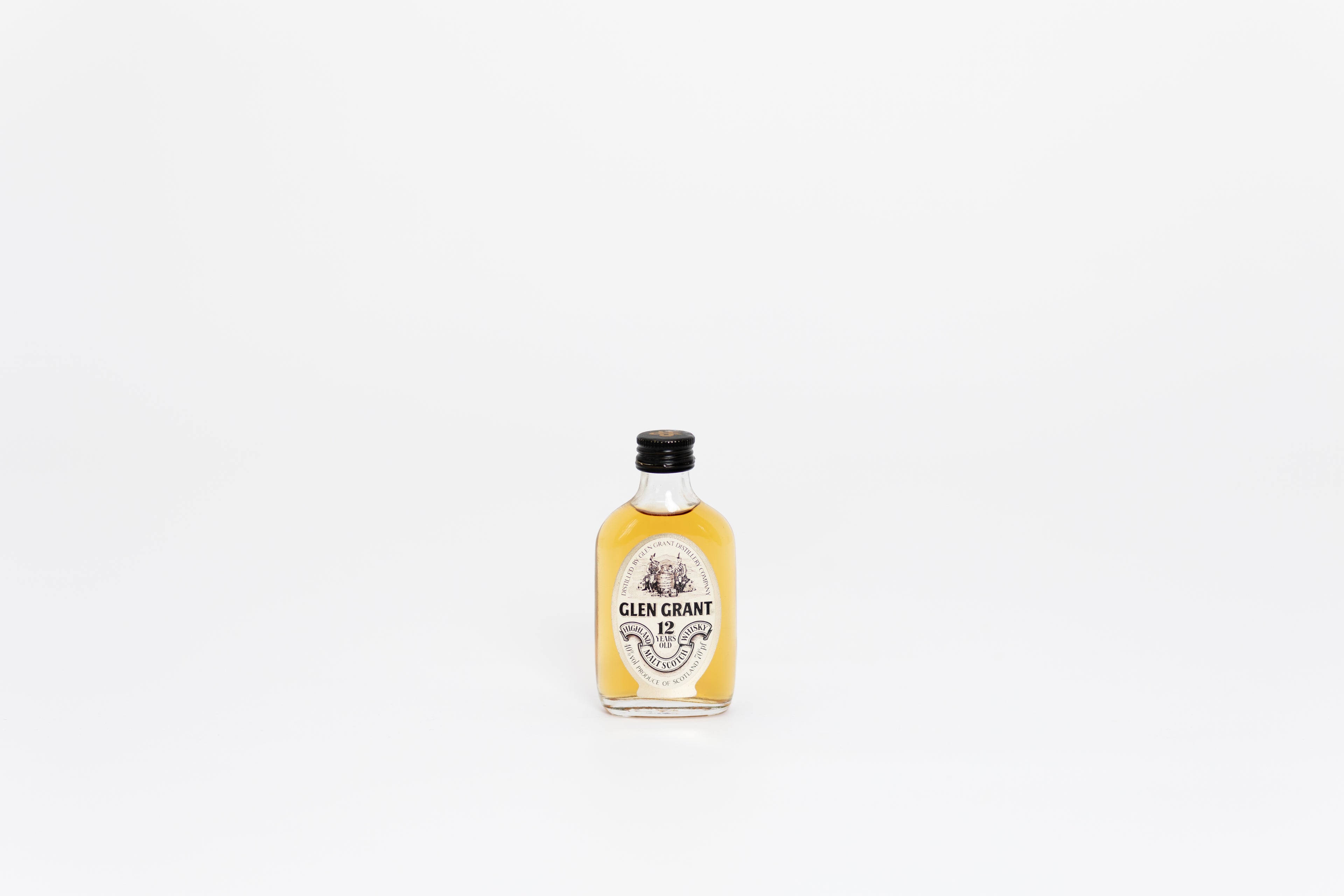 Glen Grant 1980s 75cl + Miniature & Jug