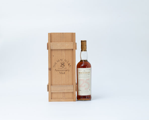 Macallan 1968 25 Year Old Anniversary Malt Bottled 1994 With Original Wood Box